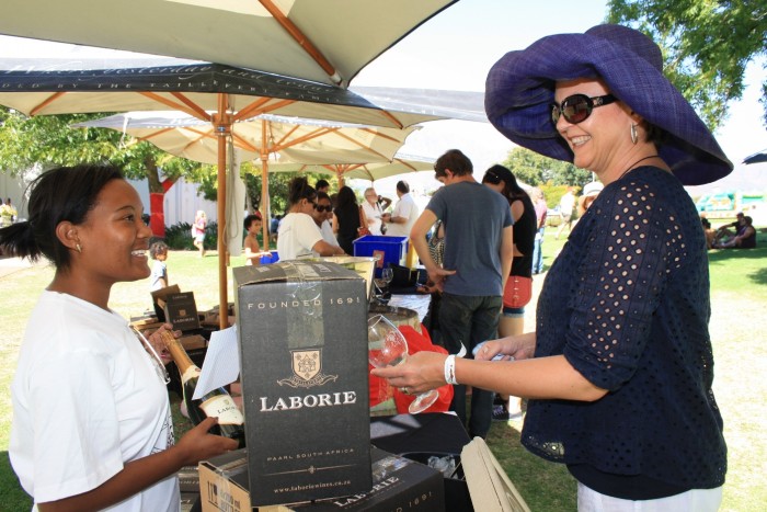 More-than-5000-wine-lovers-visited-OmmiBerg-this-weekend-to-taste-of-the-regions-popular-wines