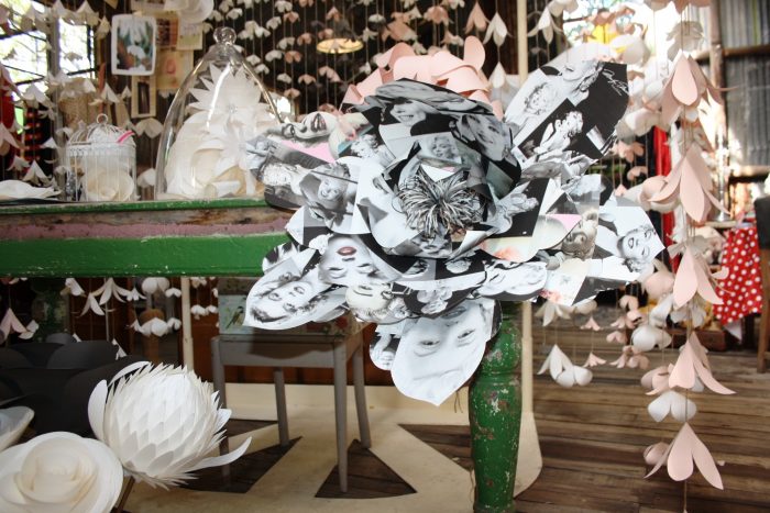 Creative-shopping-at-Festive-Ideas
